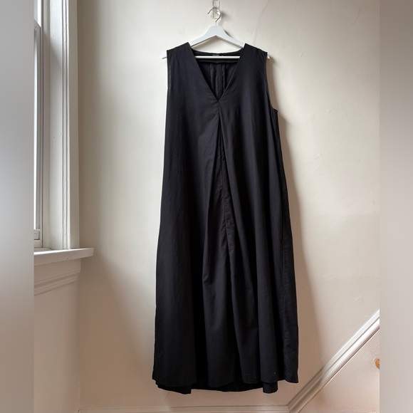 Cotton/Linen Blend Sleeveless V-Neck Maxi Dress - Picture 4 of 10